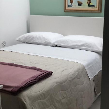 Casa Cavour Leilighet Noto Eksteriør bilde