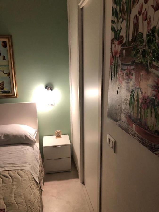 Casa Cavour Leilighet Noto Eksteriør bilde